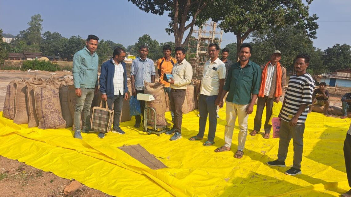 समर्थन मूल्य पर धान खरीदी से खुश हुए किसान , मुख्यमंत्री की किसान हितैषी नीतियों से धान खरीदी प्रक्रिया बनी सहज