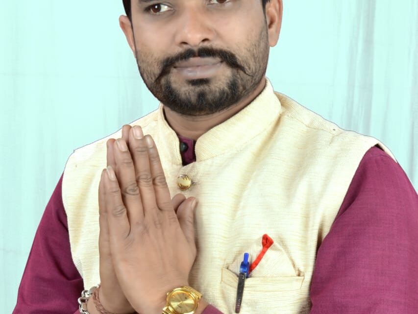 अंतरराष्ट्रीय मानवाधिकार फाउंडेशन की  दीनबंधु  यादव बेमेतरा जिलाध्यक्ष   बनते ही कह दी बड़ी बात  *पदमश्री फूलबासन यादव और* *पदमश्री जागेश्वर यादव*, *मुक्तायादव प्रदेश उपाध्यक्ष* *ने दीनबंधु यादव को बेमेतरा* *जिलाध्यक्ष बनने पर बधाई एवं शुभकामनाएं दीं*