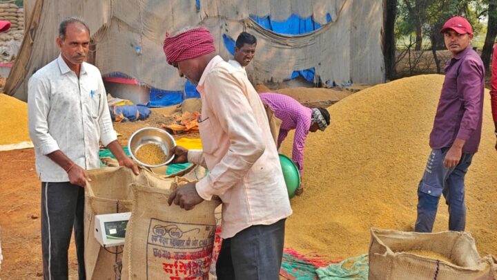 सुगम धान खरीदी से निश्चिंत किसान: संतराम ने शासन-प्रशासन को दिया धन्यवाद