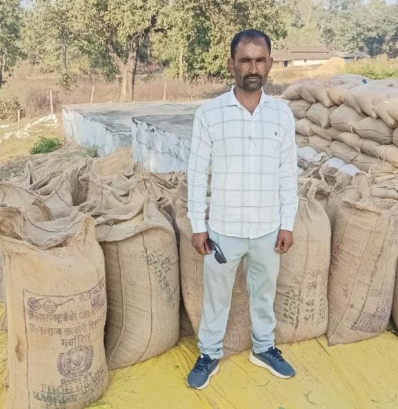 ऑनलाइन टोकन से धान खरीदी में हो रही आसानी , खरीदी प्रक्रिया से खुश हुए किसान