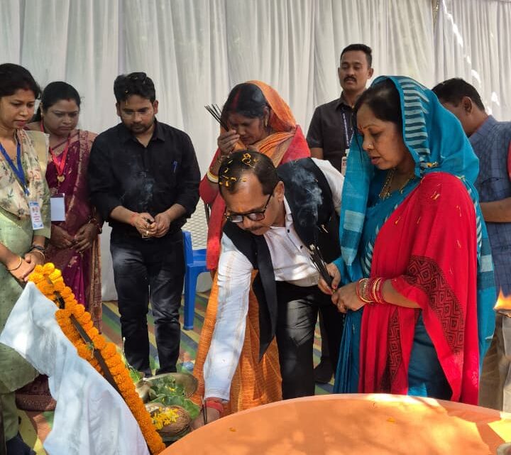 मयाली में संभाग स्तरीय सरस मेला 2025 का आयोजन