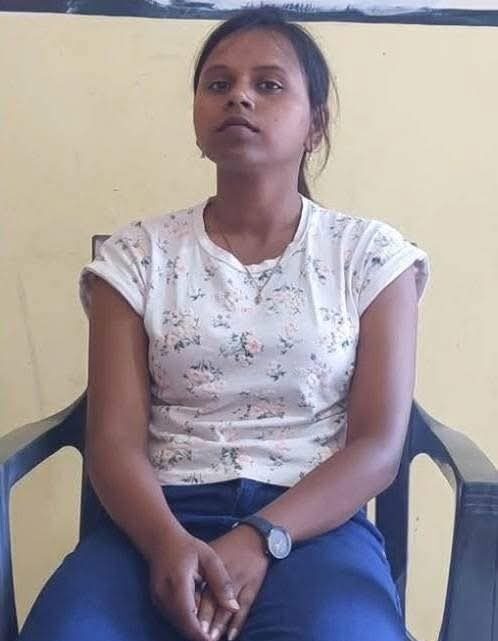 सोशल मीडिया इनफ्लुएंसर आकांक्षा टोप्पो सीतापुर थाने से गिरफ्तारी के एक घंटे बाद निजी मुचलके पर हुई रिहा, भारतीय न्याय संहिता की धारा 353 (2) के तहत सीतापुर पुलिस ने किया था गिरफ्तार