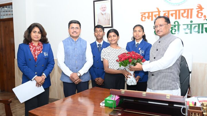 अंतरराष्ट्रीय पोलो में छत्तीसगढ़ ने रचा इतिहास*  *इंफाल में आयोजित 15वें मणिपुर अंतरराष्ट्रीय पोलो टूर्नामेंट में मिली ऐतिहासिक उपलब्धि*  *मुख्यमंत्री श्री विष्णु देव साय ने दी बधाई*