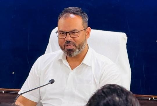 किसानों की सुविधा और पारदर्शितापूर्ण धान खरीदी सर्वोच्च प्राथमिकता : कलेक्टर