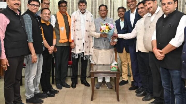 मुख्यमंत्री साय से क्रेडाई और रियल एस्टेट के प्रतिनिधिमंडल ने सौजन्य मुलाकात की  इंक्रीमेंटल प्रणाली की समाप्ति और मूल्यांकन प्रक्रिया के सरलीकरण के लिए जताया आभार