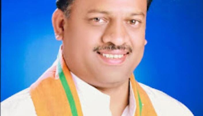 रामकिशुन सिंह को जिला सहकारी केंद्रीय मर्यादित सहकारी बैंक के अध्यक्ष बनने पर सरगुजा संभाग सहित क्षेत्रवासियों में देखने को मिली खुशी की लहर