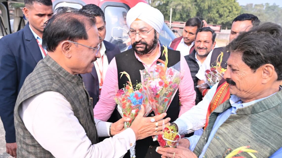 मुख्यमंत्री विष्णुदेव साय सलियाटोली पहुंचे हुआ आत्मीय स्वागत
