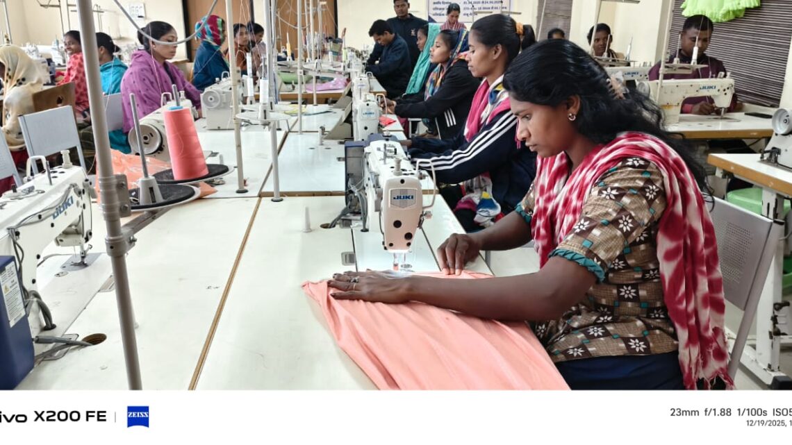 मुख्यधारा की ओर लौटती जिंदगी,आत्मसमर्पित युवाओं के नये राह पर बढ़ते कदम