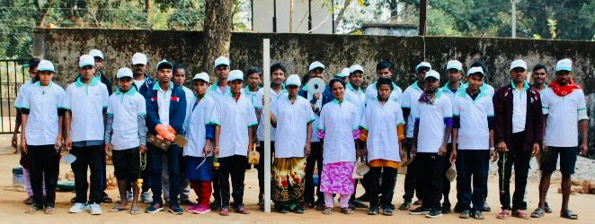 जहाँ बंदूकें खामोश हुईं, वहाँ भविष्य की नींव रखी जा रही है,पुनर्वास केंद्र में 35 आत्मसमर्पित नक्सली बने राजमिस्त्री,मुख्यमंत्री विष्णु देव साय की पहल से सुकमा में पुनर्वास नीति बनी मिसाल