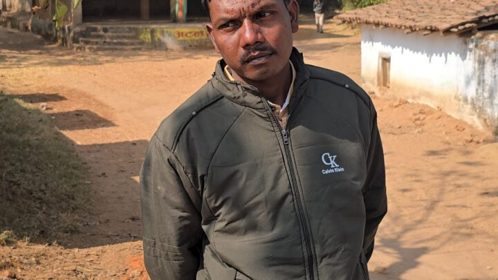 सिटी कोतवाली क्षेत्र के ग्राम पुरनानगर के तुरीटोंगरी में हुई हत्या के प्रकरण का मृतक सीमित खाखा मिला जीवित