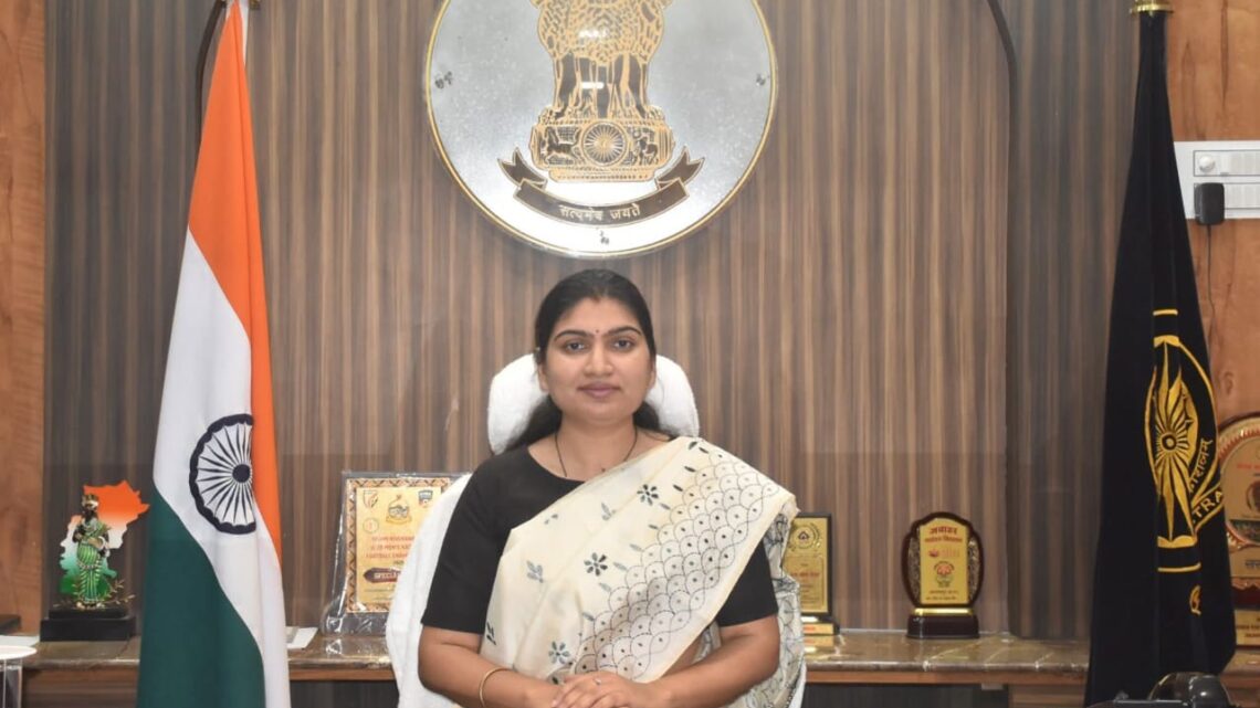 नवनियुक्त कलेक्टर श्रीमती नम्रता जैन ने किया पदभार ग्रहण