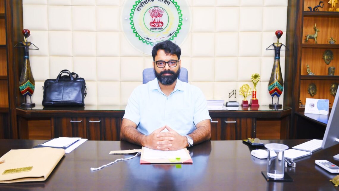 कलेक्टर ने की अपील अपने नन्हे मुन्ने बच्चों को दो बूंद पोलियो की खुराक जरूर पिलाएं दो बूंद हर बार, पोलियो पर जीत रहे बरकरार