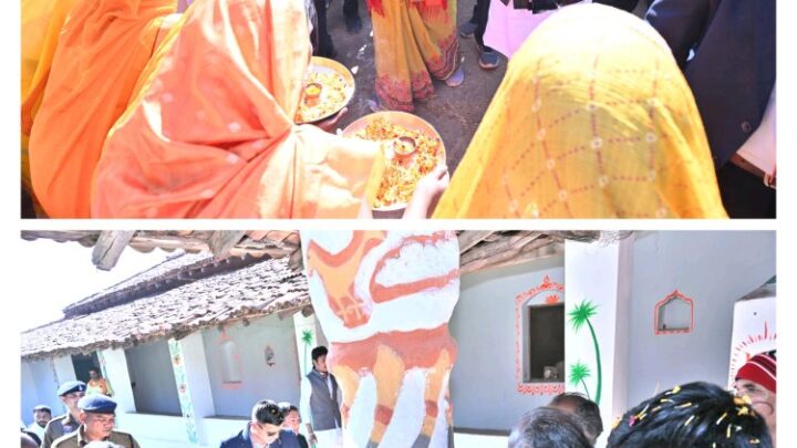 मुख्यमंत्री सपत्नीक पहुंचे संत गहिरा गुरु आश्रम  सामरबार में गुरु पीठाधीश्वर संत श्री बभ्रुवाहन सिंह महाराज से की मुलाकात