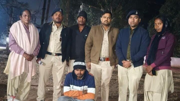 38.07 लीटर अवैध देशी मदिरा जब्त