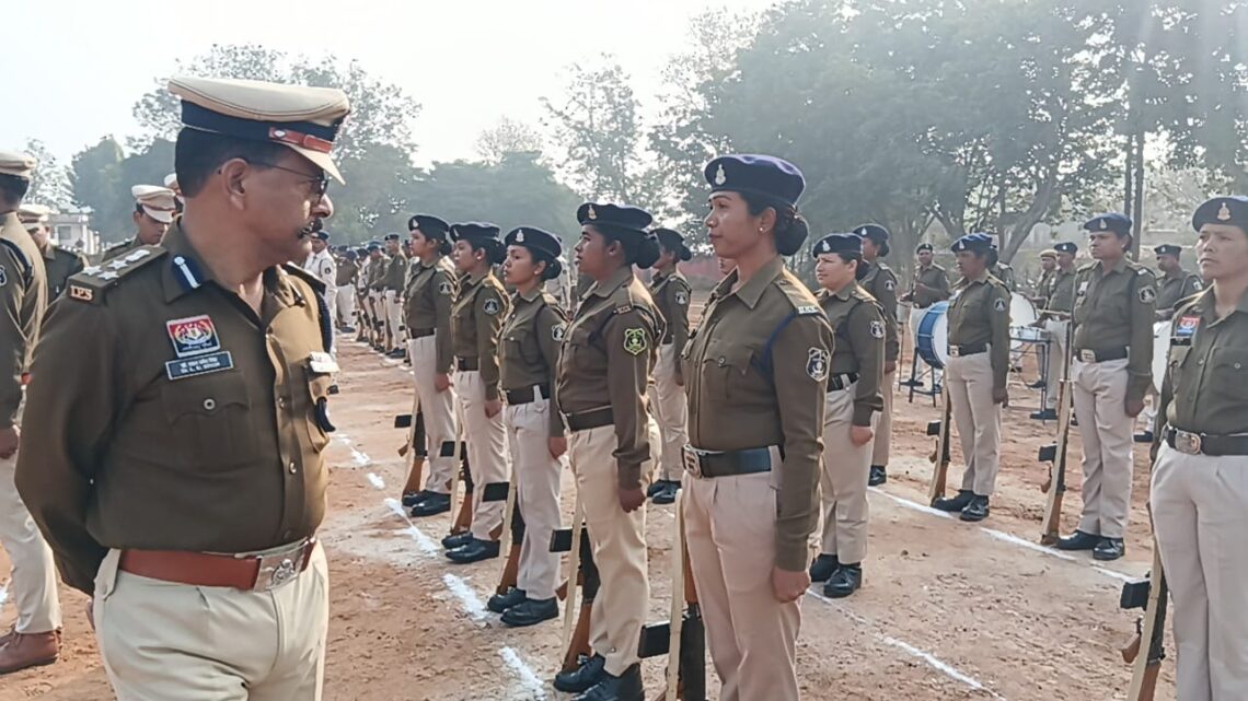 डीआईजी एवं वरिष्ठ पुलिस अधीक्षक जशपुर डॉ लाल उमेद सिंह ने रक्षित केंद्र जशपुर का किया वार्षिक निरीक्षण