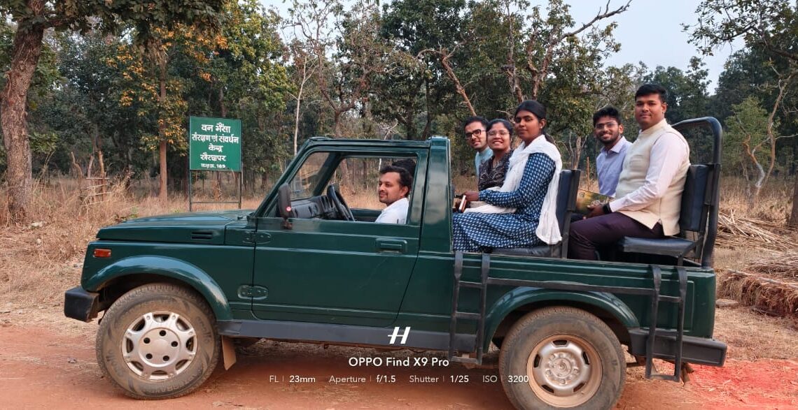 प्रशिक्षु आईएफएस अधिकारियों को मिला डीज़ीपीएस सर्वे  एवं वन्यजीव प्रबंधन का व्यवहारिक प्रशिक्षण