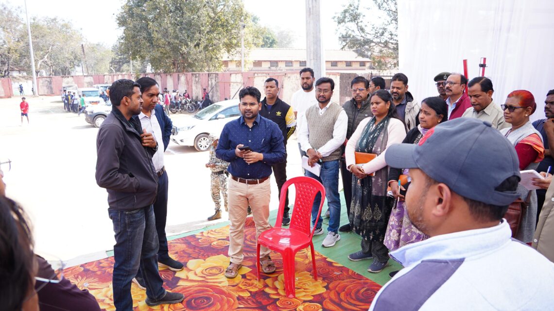 अंतरिक्ष संगवारी कार्यक्रम की तैयारियों ने पकड़ी रफ्तार रणजीता स्टेडियम में नोडल अधिकारी सीईओ जिला पंचायत ने अधिकारियों से की चर्चा, दिए आवश्यक दिशा-निर्देश