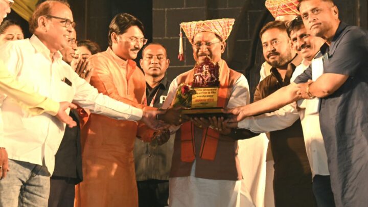 महानाट्य ‘जाणता राजा’ के माध्यम से जीवंत हुई शिवाजी महाराज की गौरवगाथा: मुख्यमंत्री साय,  छत्रपति शिवाजी महाराज का आदर्श जीवन युवाओं के लिए प्रेरणास्रोत : मुख्यमंत्री,  छत्रपति शिवाजी महाराज की गौरवगाथा से आलोकित हुआ रायपुर:‘जाणता राजा’ का मंचन शुरू