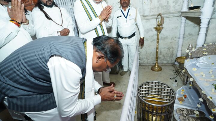 बाबा गुरू घासीदास जी के बताए मार्ग पर काम कर रही हमारी सरकार – मुख्यमंत्री श्री साय