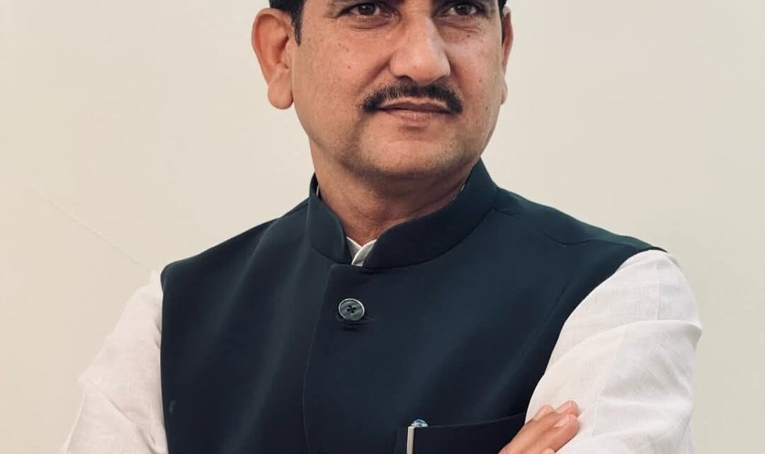 केन्द्रीय आवासन एवं शहरी कार्य राज्य मंत्री श्री तोखन साहू