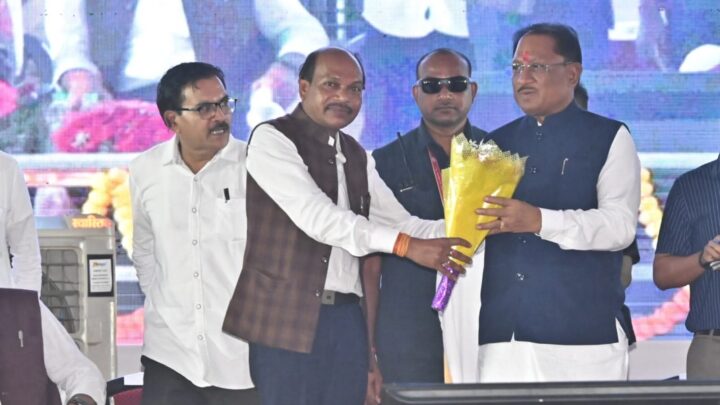 ओबीसी आयोग अध्यक्ष नेहरू राम निषाद ने मुख्यमंत्री, वित्त मंत्री व स्वास्थ्य मंत्री का जताया आभार