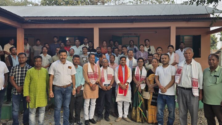 कोकराझार में केंद्रीय मंत्री तोखन साहू ने चुनावी तैयारियों की समीक्षा; डबल इंजन सरकार एवं पूर्वोत्तर में प्रधानमंत्री मोदी की उपलब्धियों पर दिया विशेष बल