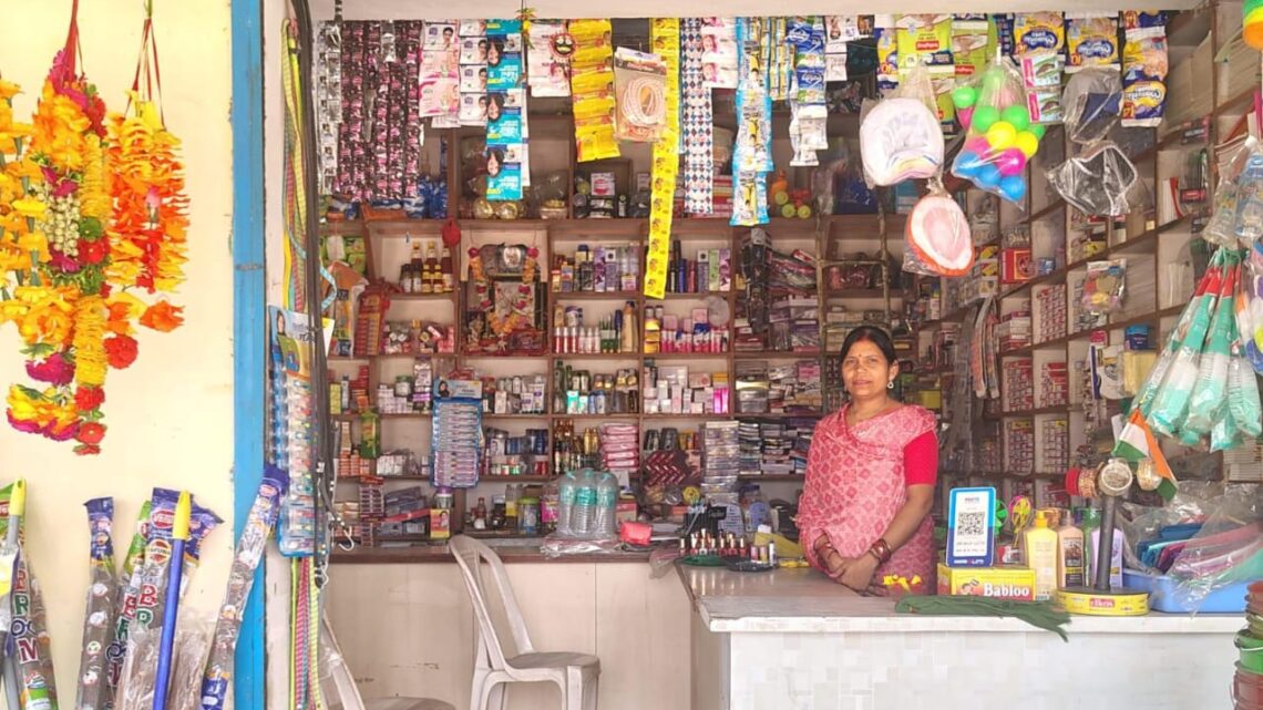 मुद्रा लोन से साकार हुआ सपना, बुढाडांड की प्रीति गुप्ता बनीं लखपति दीदी सालाना लगभग 2.50 लाख रुपए की हो रही आमदनी, गांव की महिलाओं के लिए बनी प्रेरणास्रोत