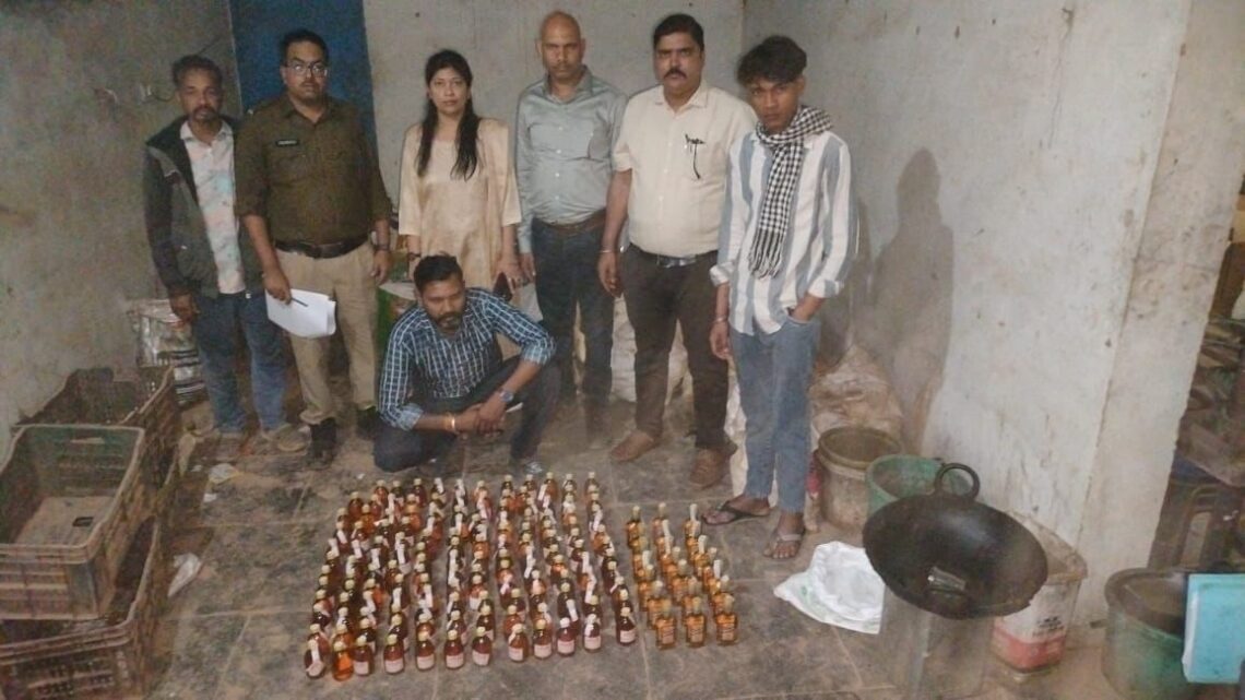 आबकारी टीम रायपुर की कार्यवाही , 03 गैरजमानतीय प्रकरण पंजीबद्ध, देशी एवं विदेशी मदिरा जब्त