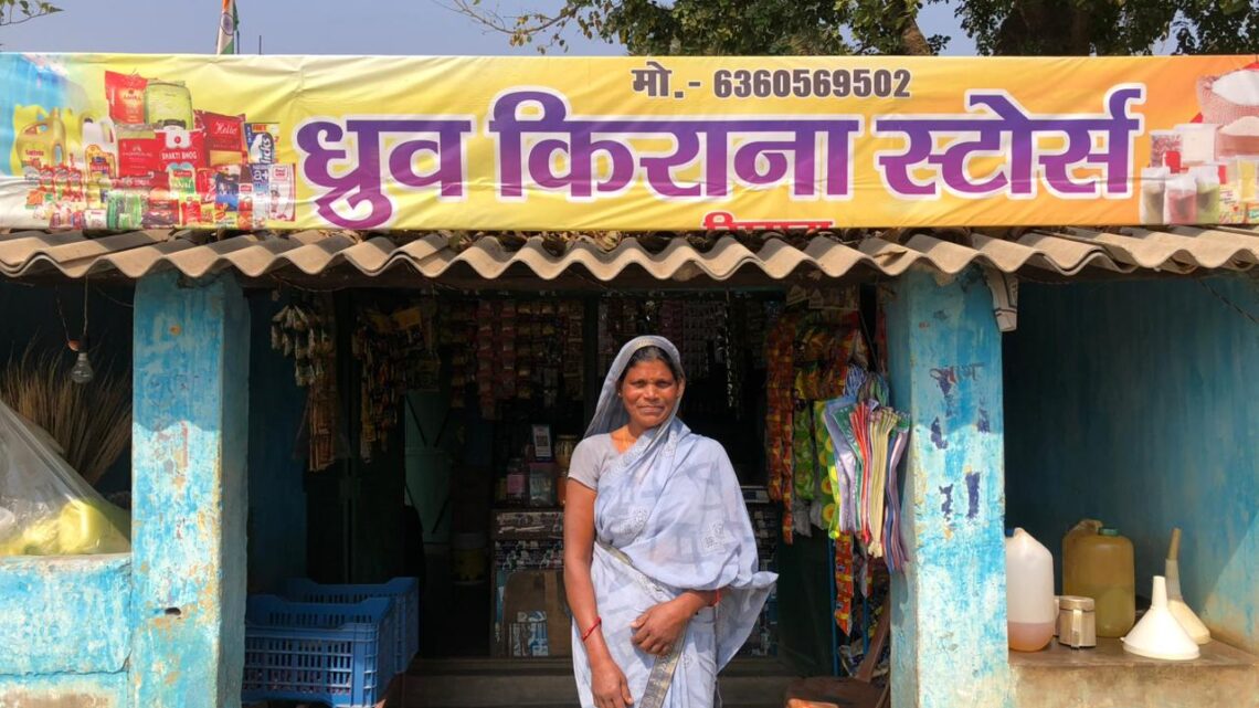 स्व-सहायता समूह से जुड़कर पूनम देवी बनीं आत्मनिर्भर, अब ‘लखपति दीदी’ के रूप में बना रहीं नई पहचान